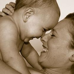 Las emociones maternas afectan a la salud oral de los niños